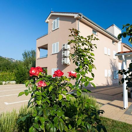 Apartments Crnekovic Jasna Baška Εξωτερικό φωτογραφία