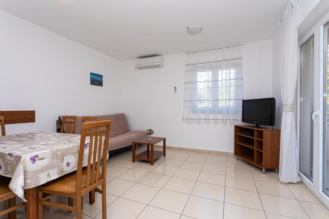 Apartments Crnekovic Jasna Baška Εξωτερικό φωτογραφία