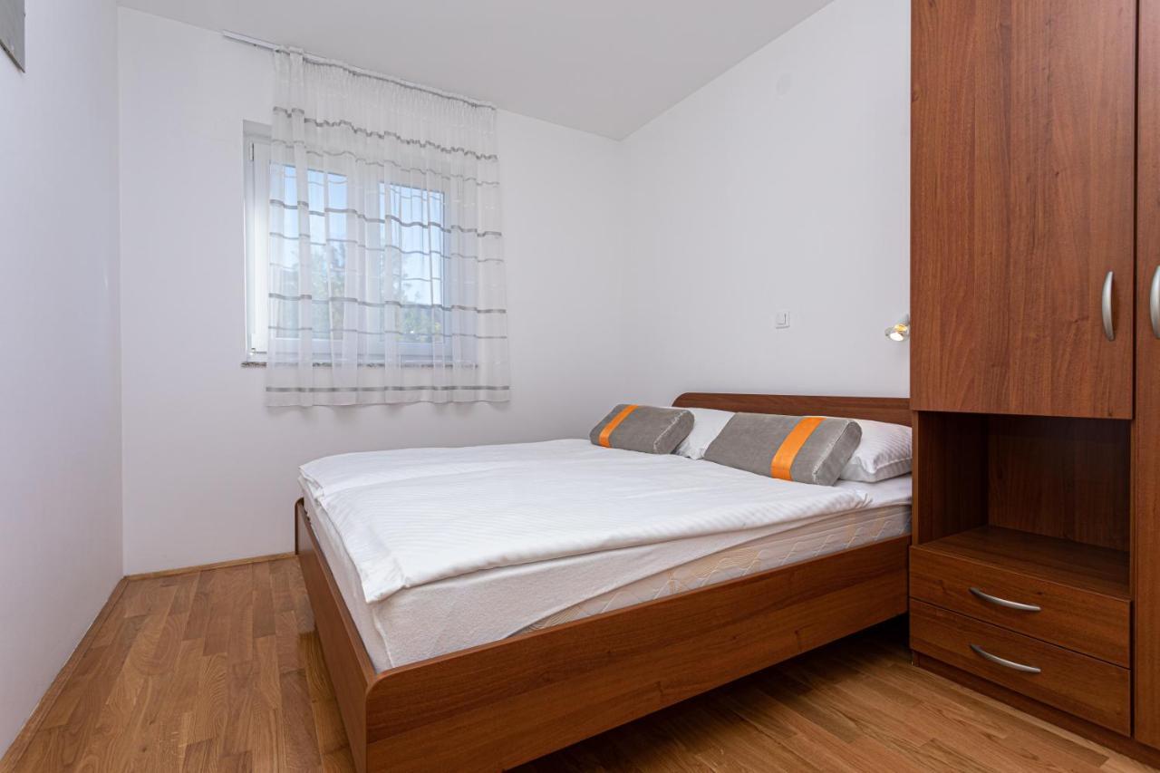 Apartments Crnekovic Jasna Baška Εξωτερικό φωτογραφία