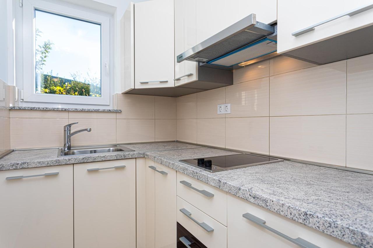 Apartments Crnekovic Jasna Baška Εξωτερικό φωτογραφία
