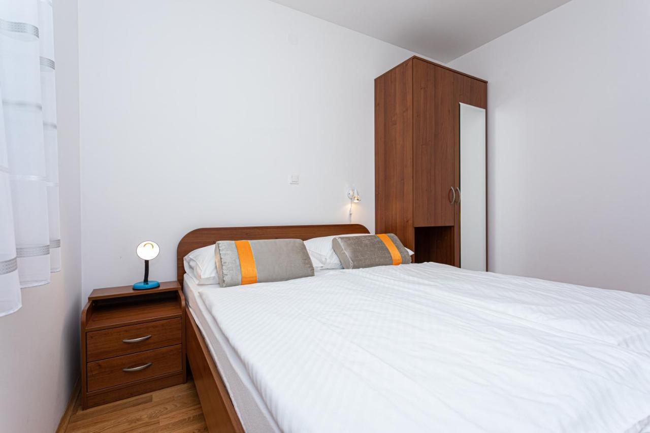 Apartments Crnekovic Jasna Baška Εξωτερικό φωτογραφία