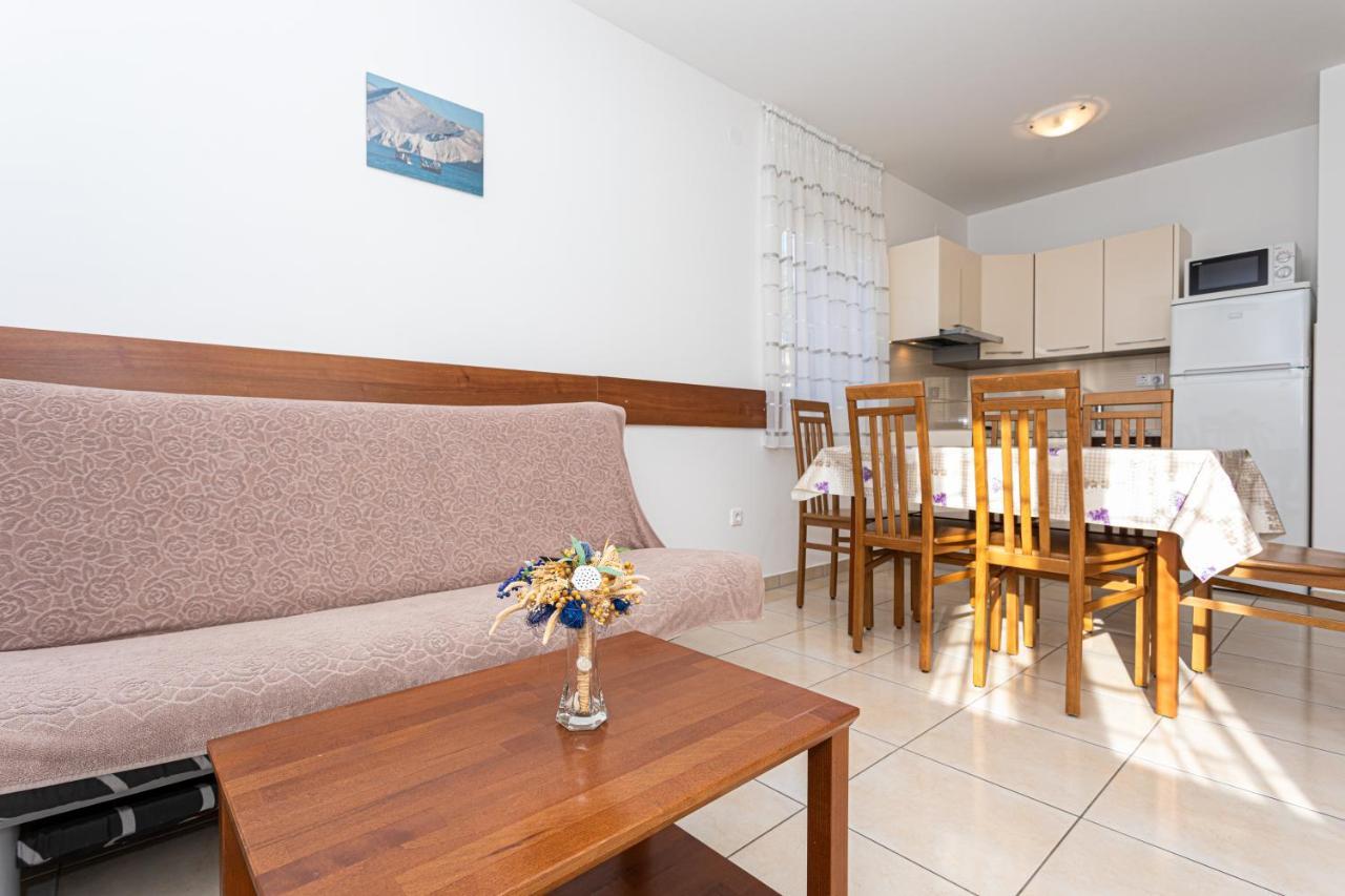 Apartments Crnekovic Jasna Baška Εξωτερικό φωτογραφία