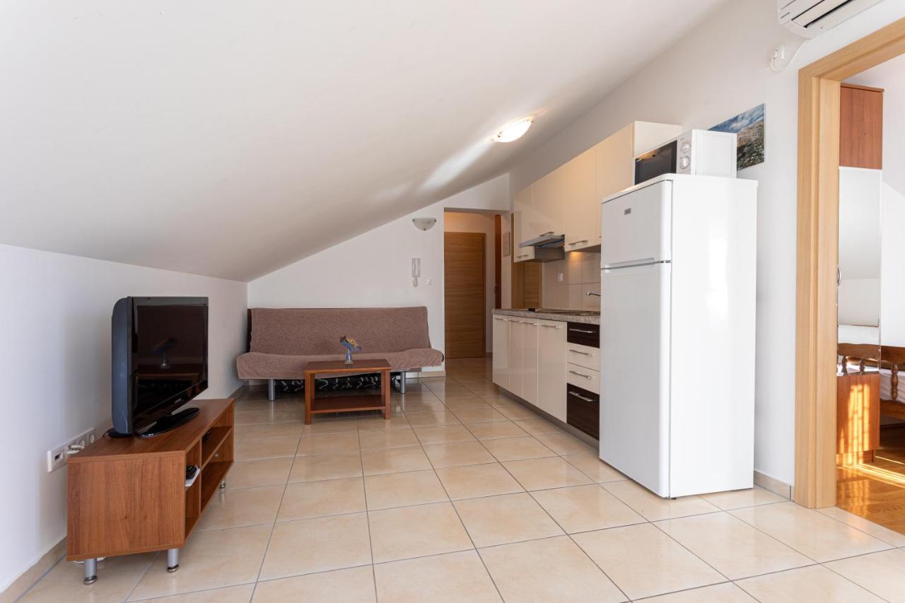 Apartments Crnekovic Jasna Baška Εξωτερικό φωτογραφία